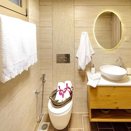 Casa Di Cleopatra - Luxurious Getaway Holiday home